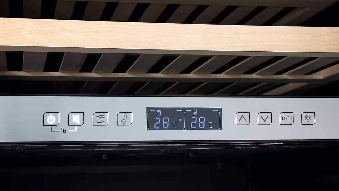 HANSEATIC HWC171FCIA – Weinkühlschrank mit 2 Temperaturzonen
